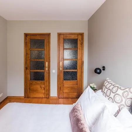 Lovelystay Central Secret