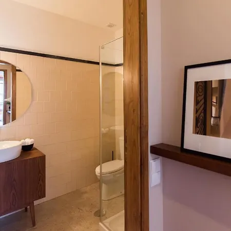 Lovelystay Central Secret Apartment *