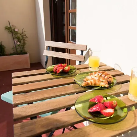Apartment Lovelystay Central Secret