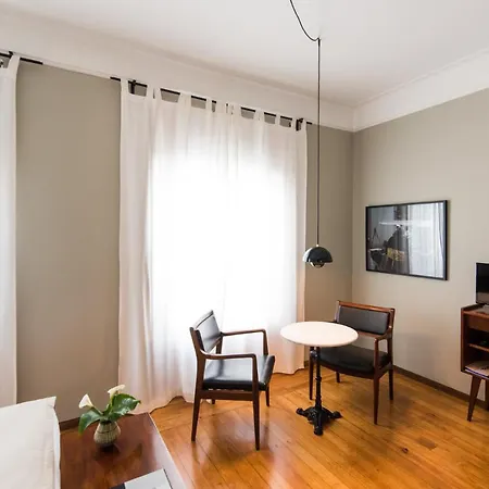 Lovelystay Central Secret